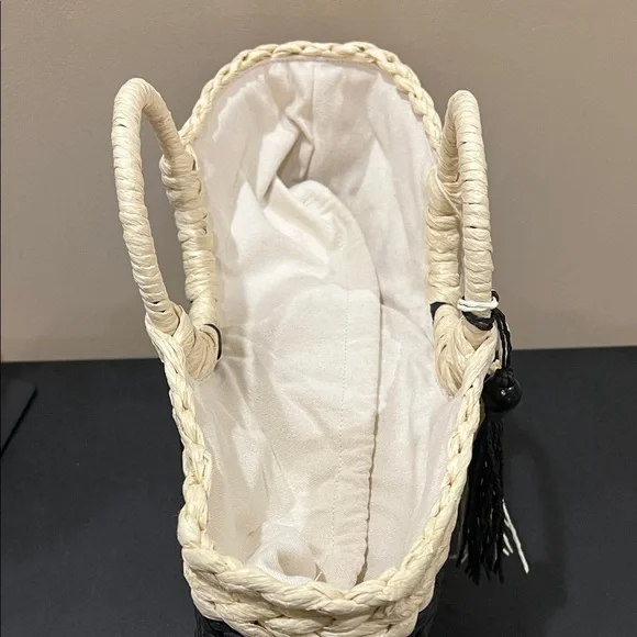 Dolce Vita | Black Raffia Shopper “EstelleB” Tote ~ Canvas Inside - Picture 12 of 16